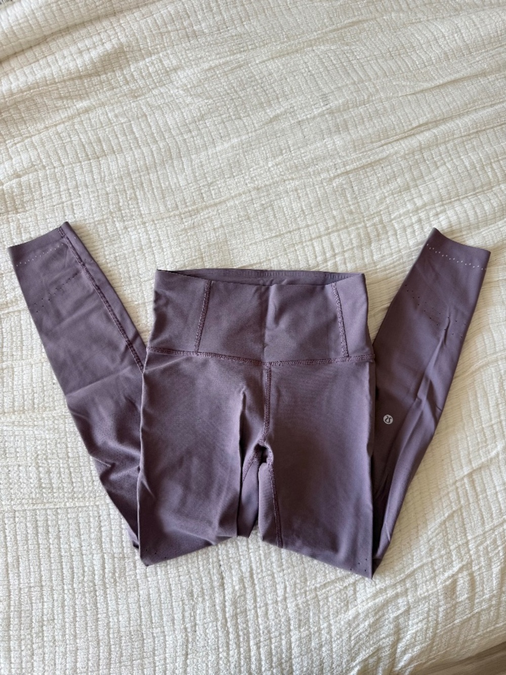 Lululemon Zoned In Tights 27" Size 8